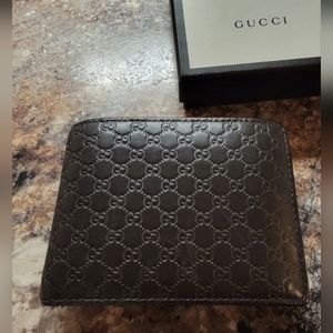 Gucci wallet